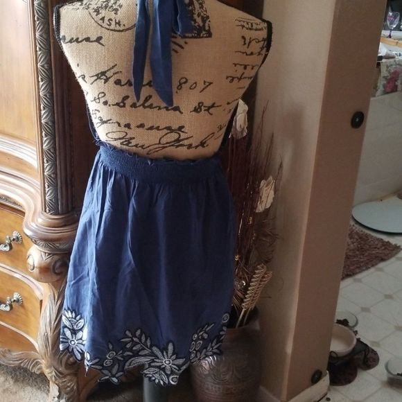 Poetry halter top blouse medium - Picture 3 of 4